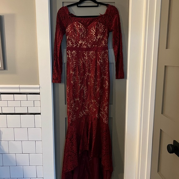 LATISTE burgundy lace off shoulder dress - Picture 2 of 3